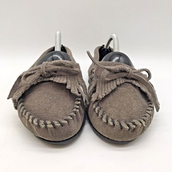 Minnetonka 4011 Kilty Plus Grey Moccasins Women's 6 Suede Leather Nub Sole Shoes - Picture 2 of 10